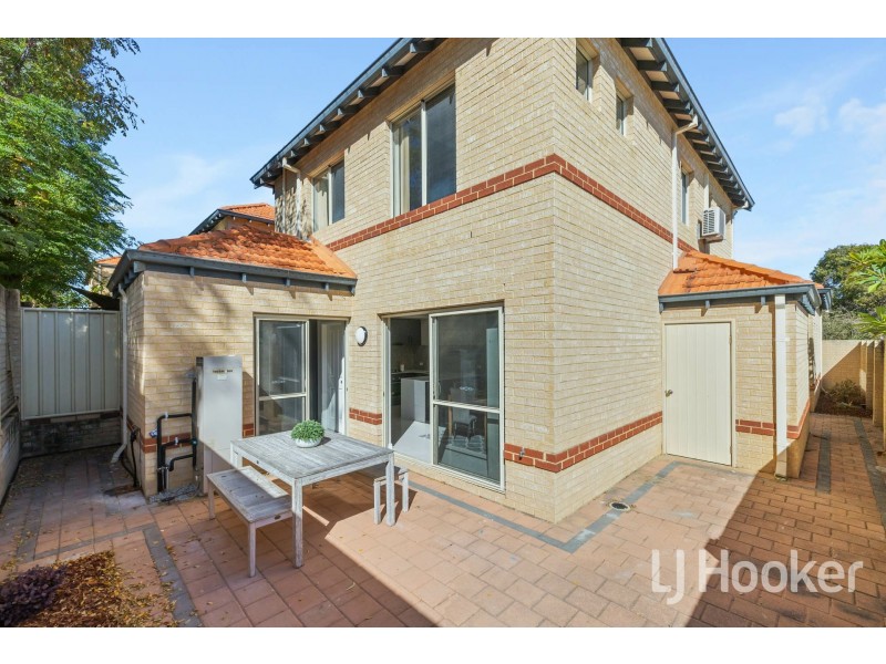 67D Leonard Street, Victoria Park WA 6100