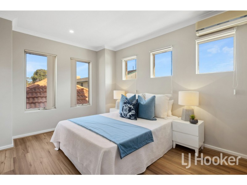 67D Leonard Street, Victoria Park WA 6100