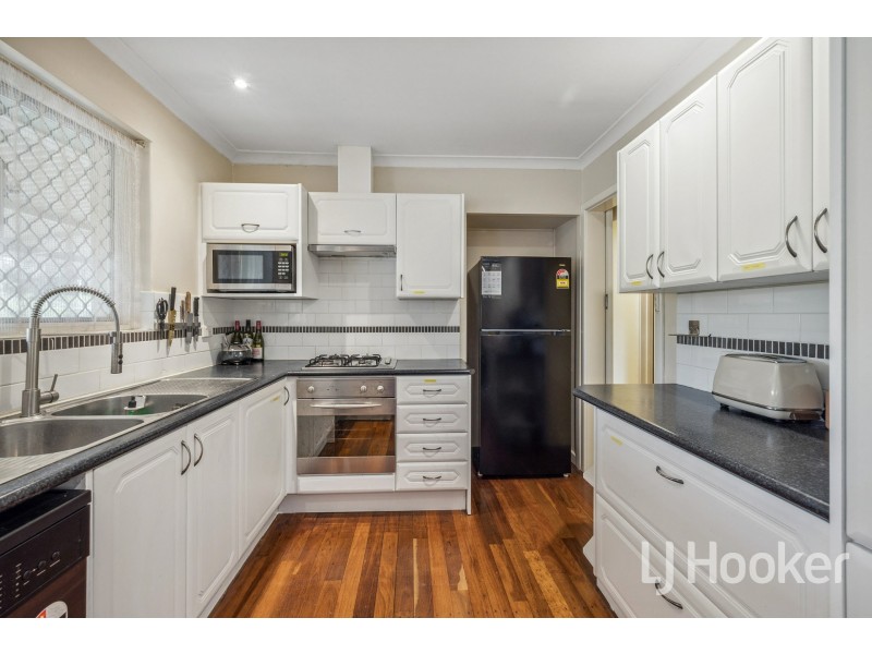 366 Robinson Avenue, Cloverdale WA 6105