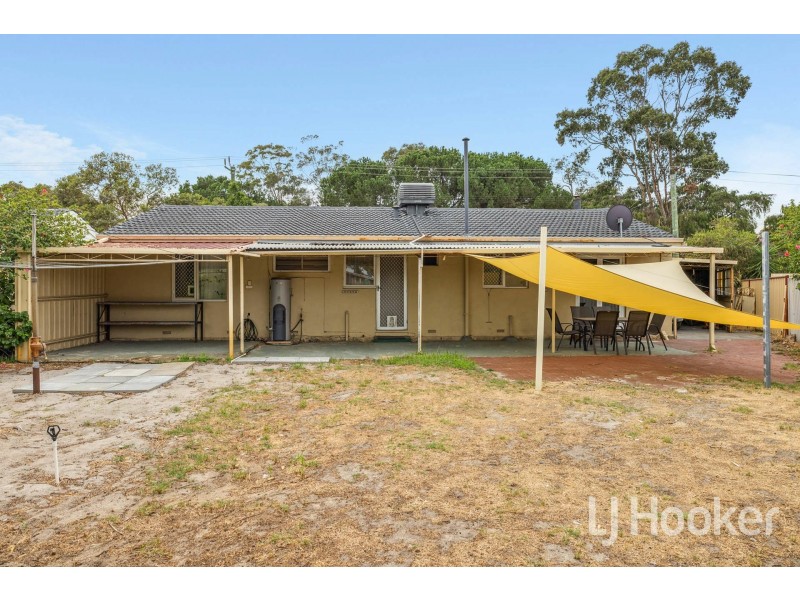 366 Robinson Avenue, Cloverdale WA 6105