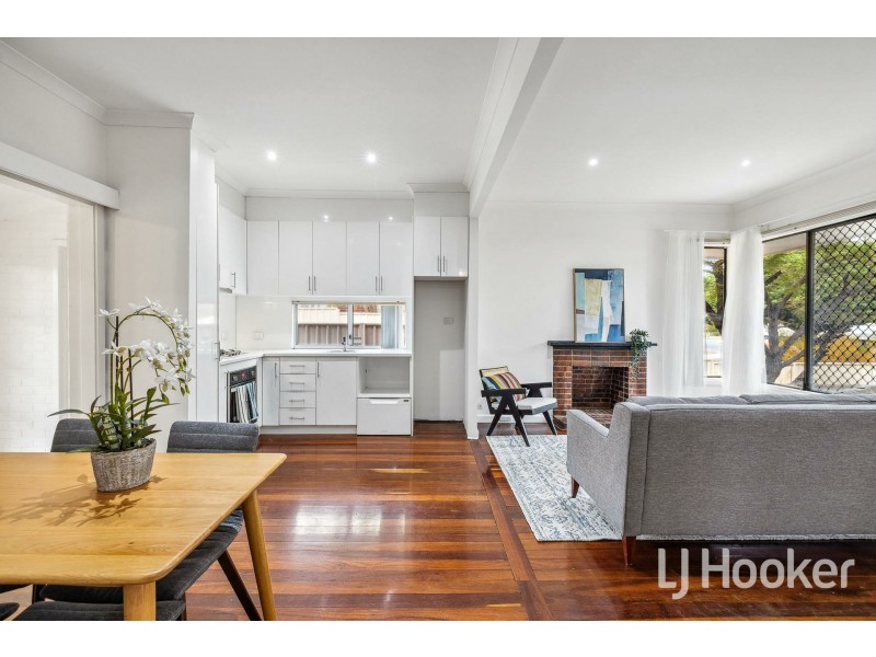 317 Fisher Street, Cloverdale WA 6105