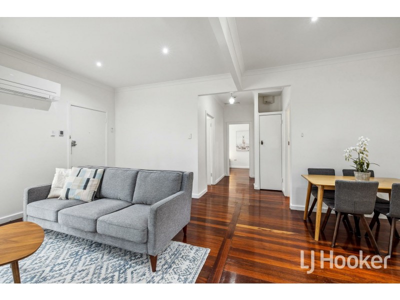 317 Fisher Street, Cloverdale WA 6105