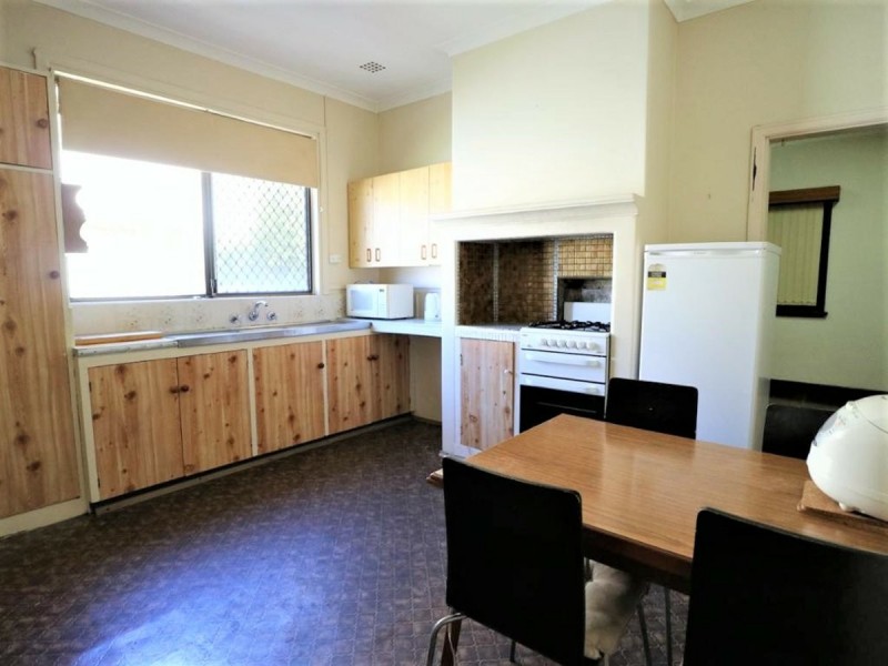 121 Orrong Road, Rivervale WA 6103