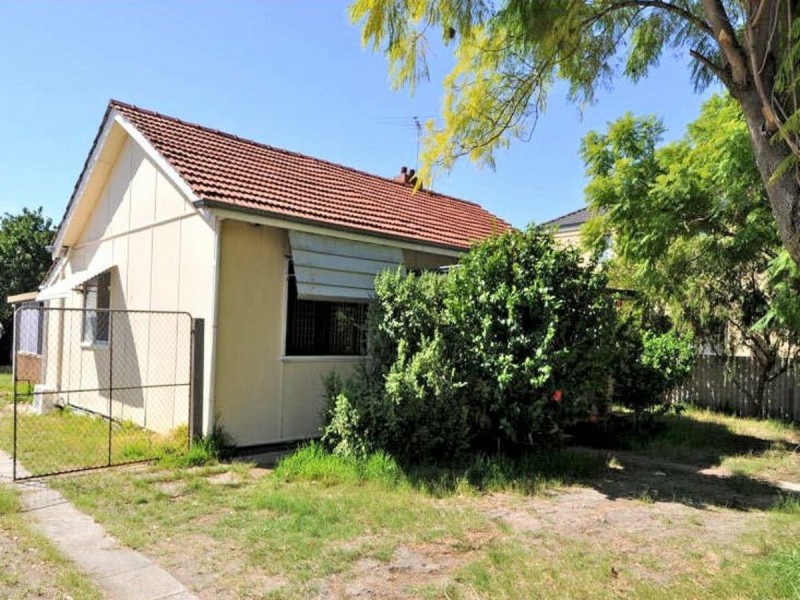 121 Orrong Road, Rivervale WA 6103