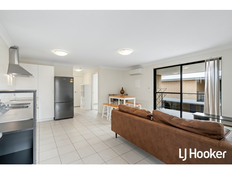 23/10 Whitlock Road, Queens Park WA 6107