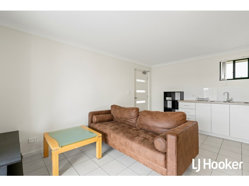 23/10 Whitlock Road, Queens Park WA 6107