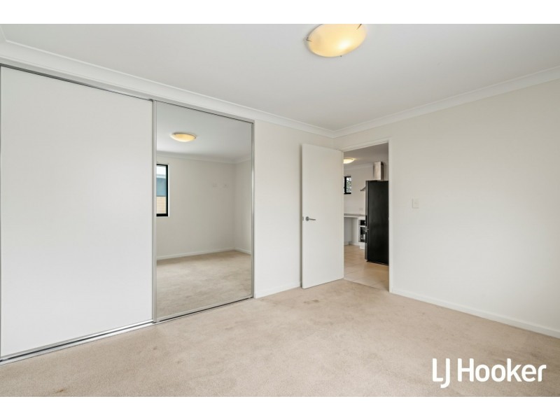 23/10 Whitlock Road, Queens Park WA 6107