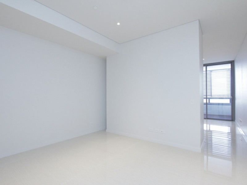 1006/8-10 Adelaide Terrace, East Perth WA 6004