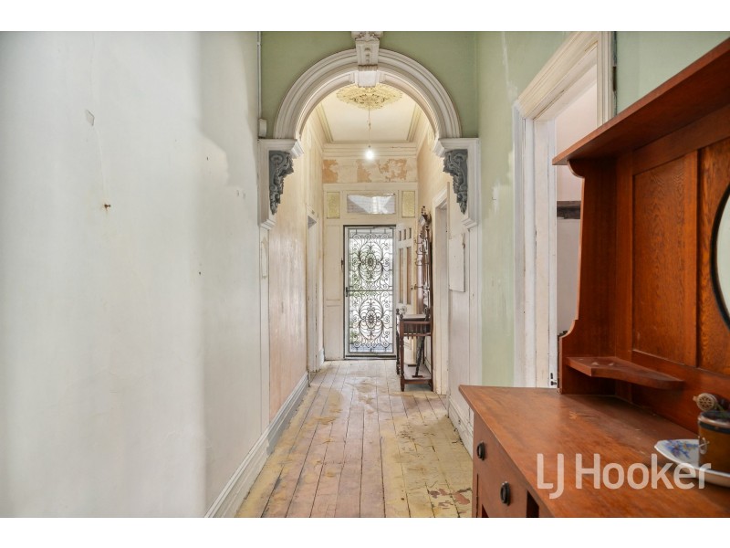 146 Shepperton Road, Victoria Park WA 6100