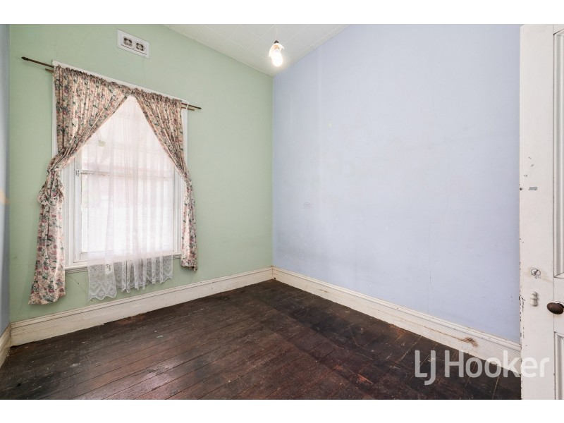 146 Shepperton Road, Victoria Park WA 6100