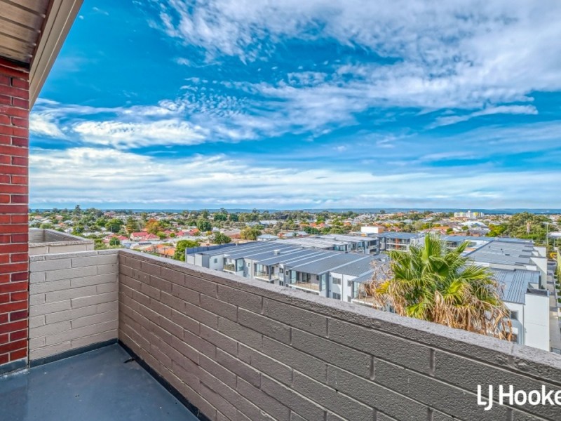 72/12 Tenth Avenue, Maylands WA 6051