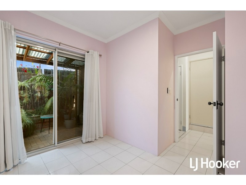 69 Sunbury Road, Victoria Park WA 6100