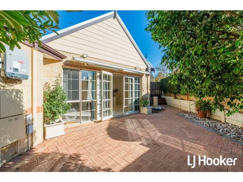 69 Sunbury Road, Victoria Park WA 6100