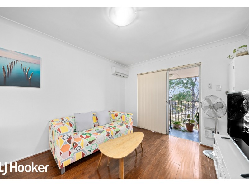 17/1045 Albany Highway, St James WA 6102