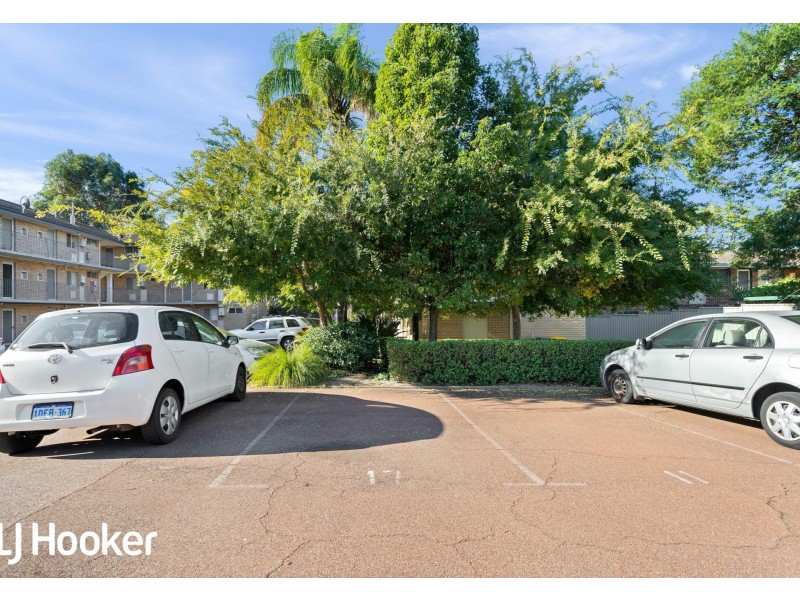 17/1045 Albany Highway, St James WA 6102