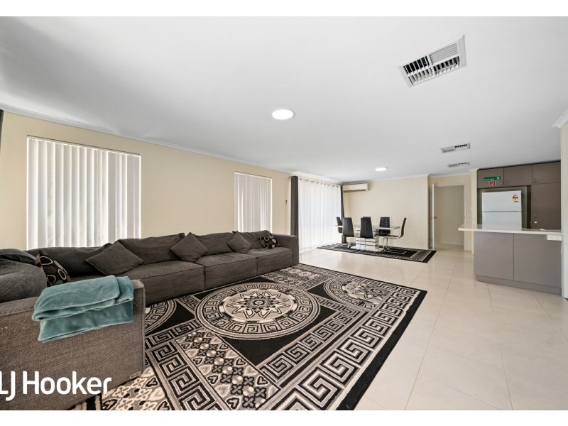 10 Wannell Street, Queens Park WA 6107