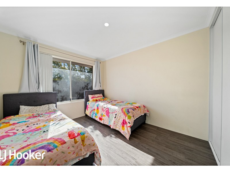 10 Wannell Street, Queens Park WA 6107