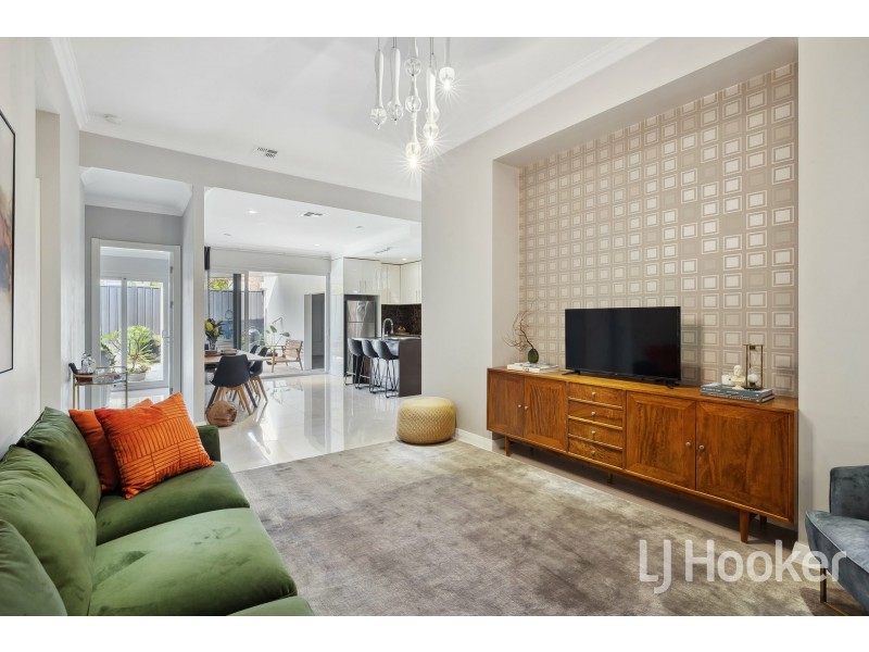 12 Emily Street, St James WA 6102