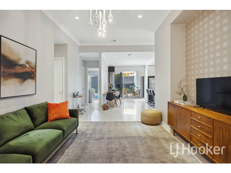 12 Emily Street, St James WA 6102