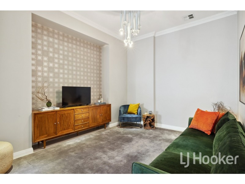 12 Emily Street, St James WA 6102