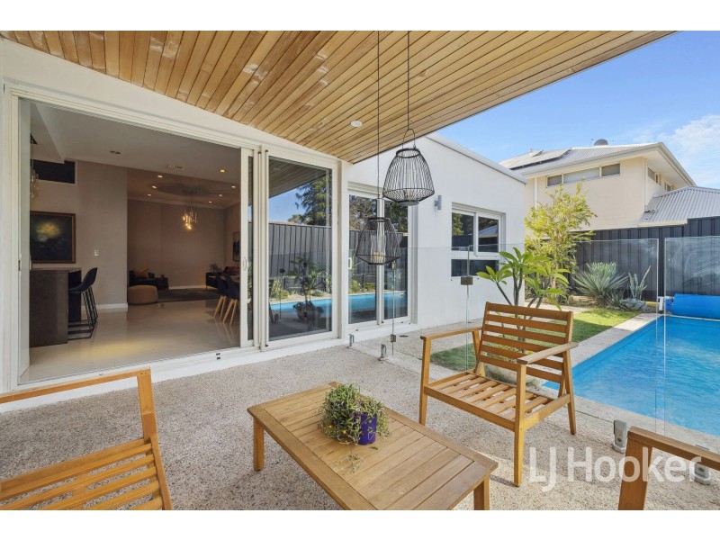 12 Emily Street, St James WA 6102