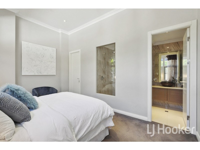 12 Emily Street, St James WA 6102