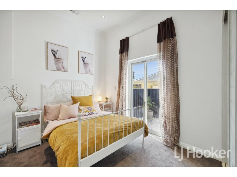 12 Emily Street, St James WA 6102