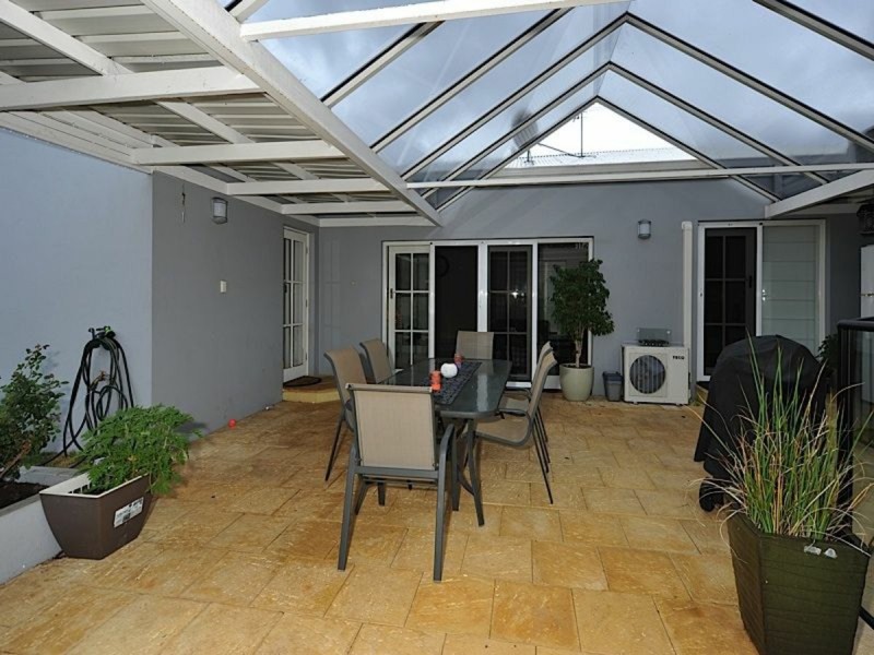 39 Modillion Avenue North, Shelley WA 6148