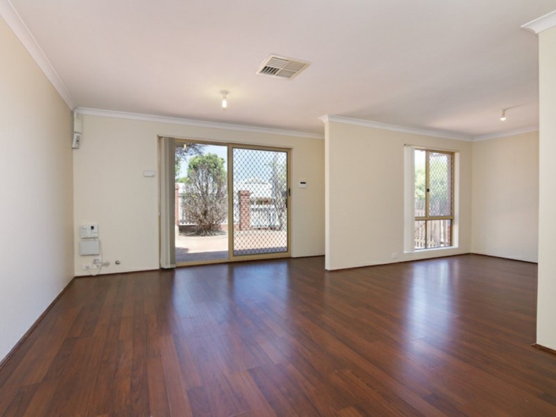 1/65 McMillan Street, Victoria Park WA 6100