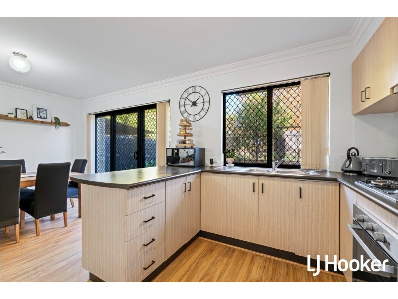 15/22 Gochean Avenue, Bentley WA 6102