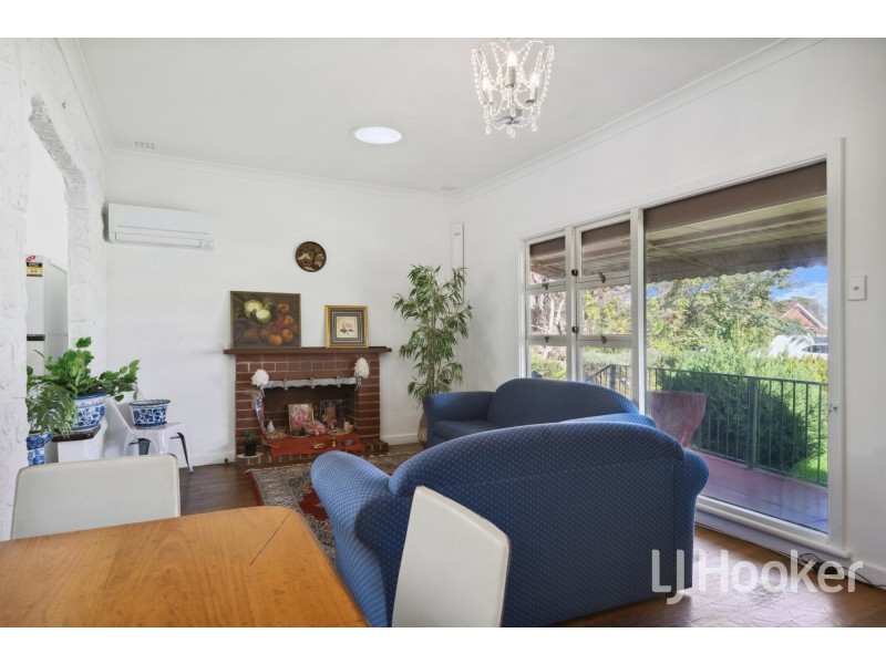 5 Finnan Street, Cloverdale WA 6105