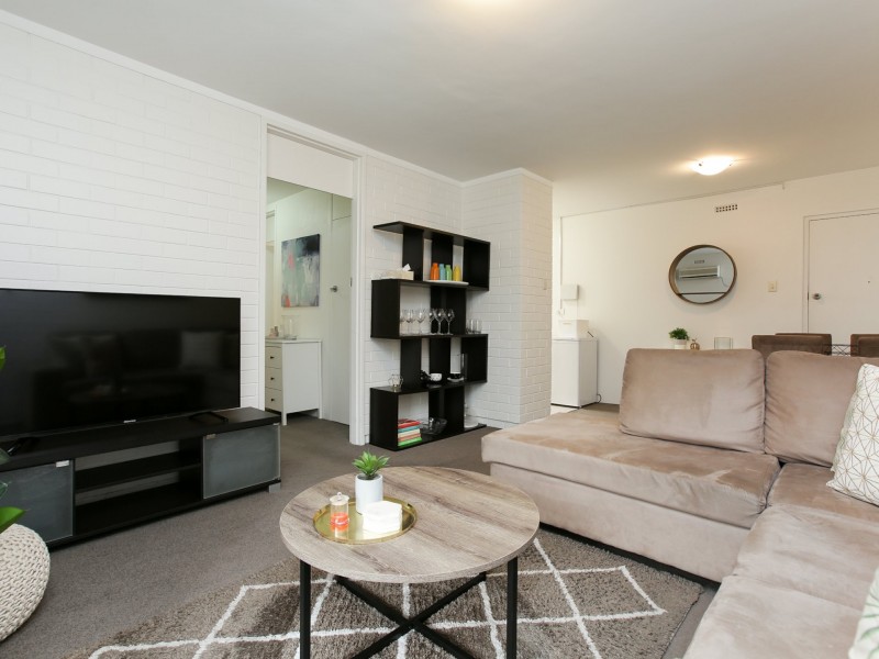 6/2 Minora Place, Rivervale WA 6103