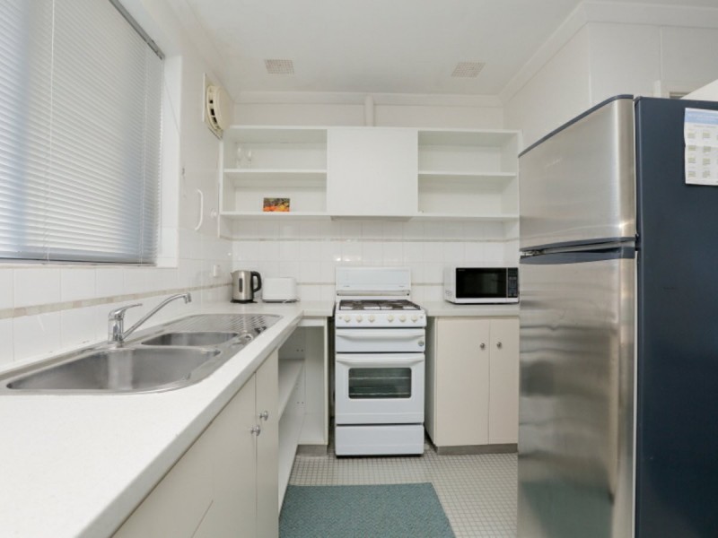 8/348A Mill Point Road, South Perth WA 6151