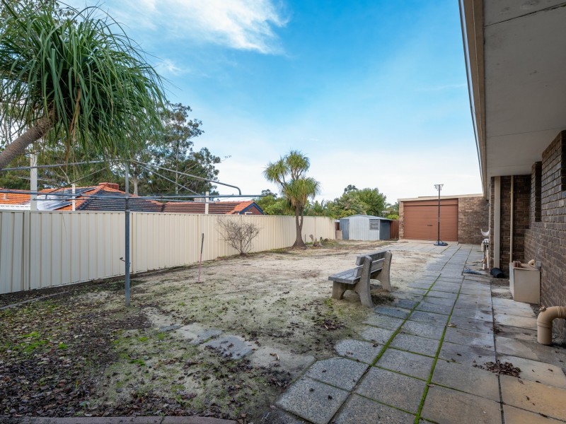 8 Pearson Crescent, Bull Creek WA 6149