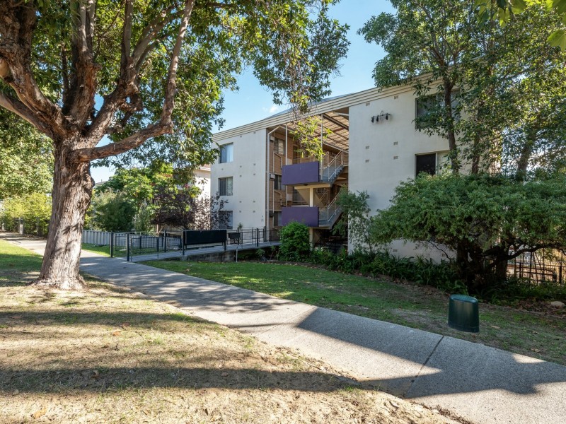 1/15 King George Street,, Victoria Park WA 6100
