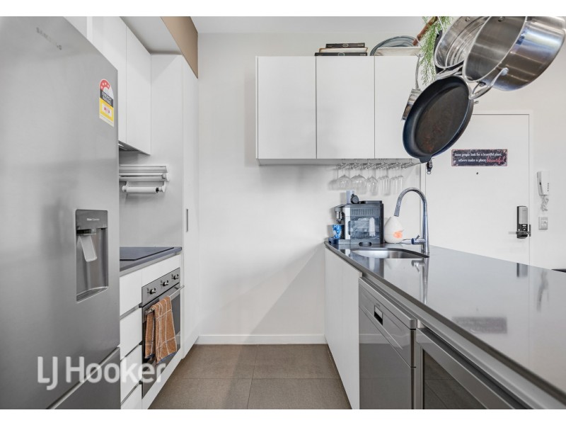 51/8 Hawksburn Road, Rivervale WA 6103