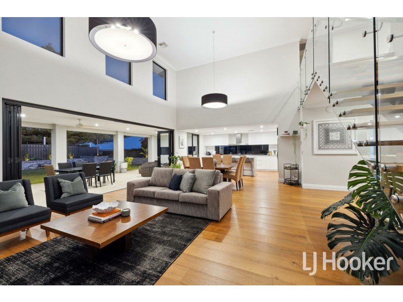 8 Huntingdon Street, East Victoria Park WA 6101