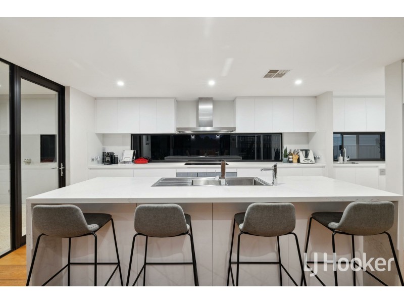 8 Huntingdon Street, East Victoria Park WA 6101