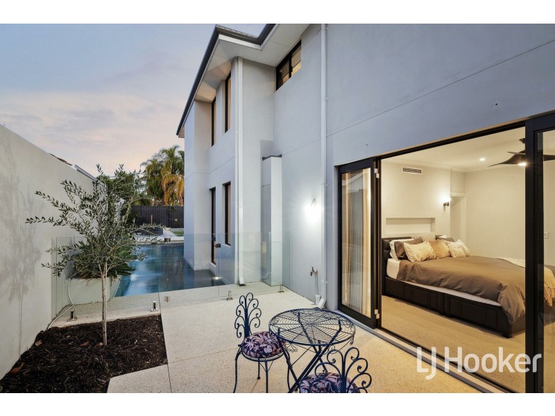 8 Huntingdon Street, East Victoria Park WA 6101