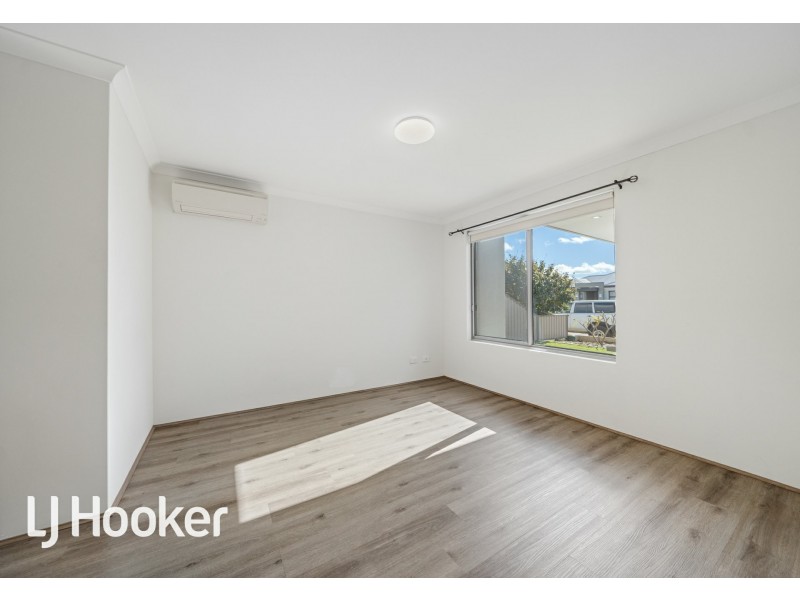 20 Padua Road, Piara Waters WA 6112