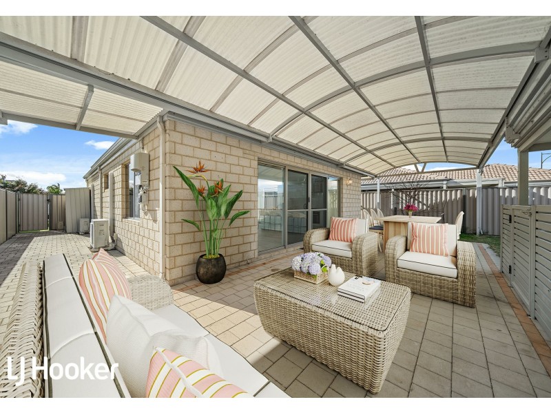 20 Padua Road, Piara Waters WA 6112