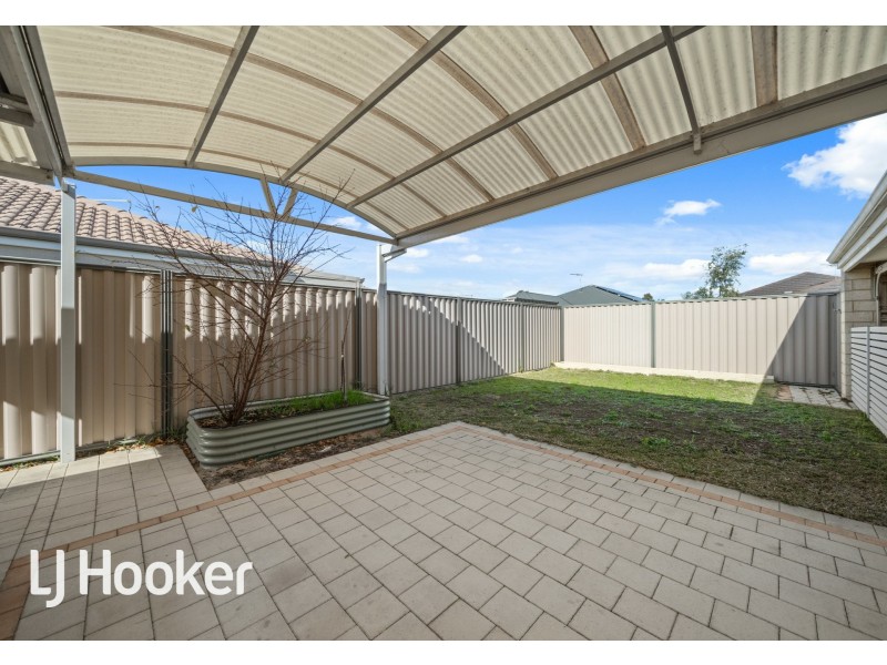 20 Padua Road, Piara Waters WA 6112