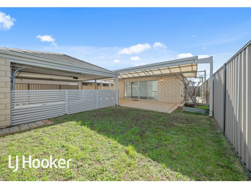 20 Padua Road, Piara Waters WA 6112