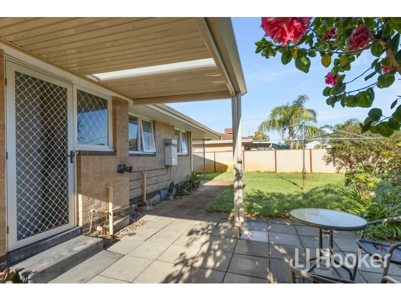 293 Kew Street, Cloverdale WA 6105