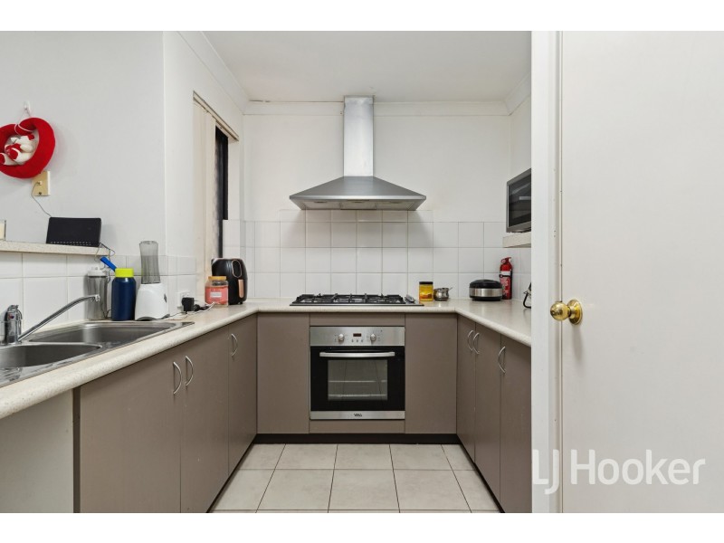 2/27 Beveridge Street, Bentley WA 6102