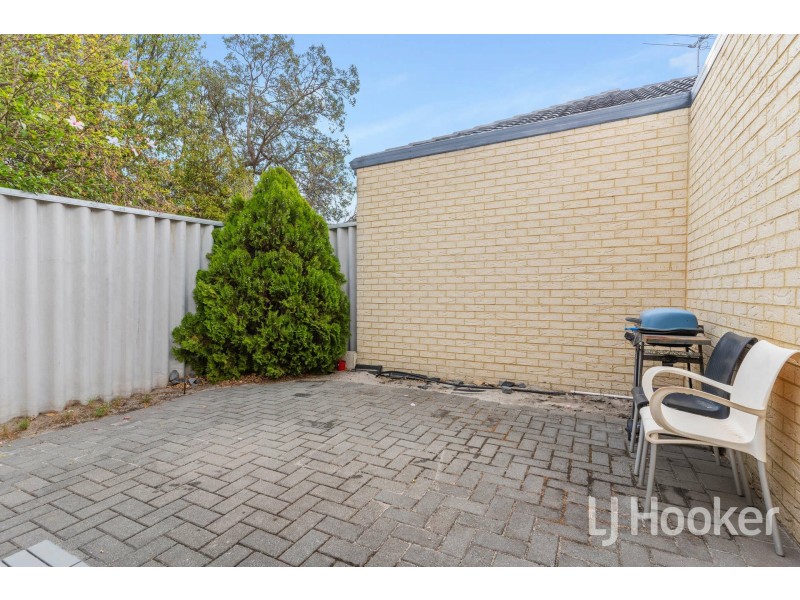 2/27 Beveridge Street, Bentley WA 6102