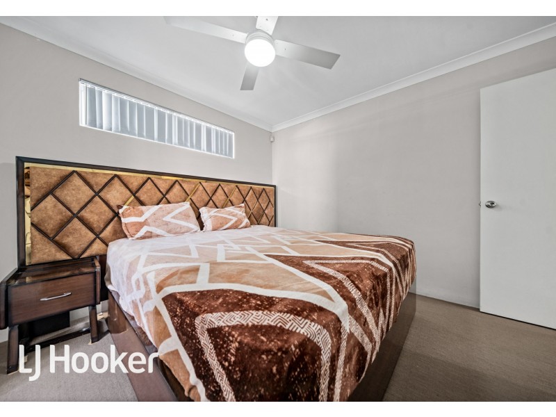 2/148 Treasure Road, Queens Park WA 6107