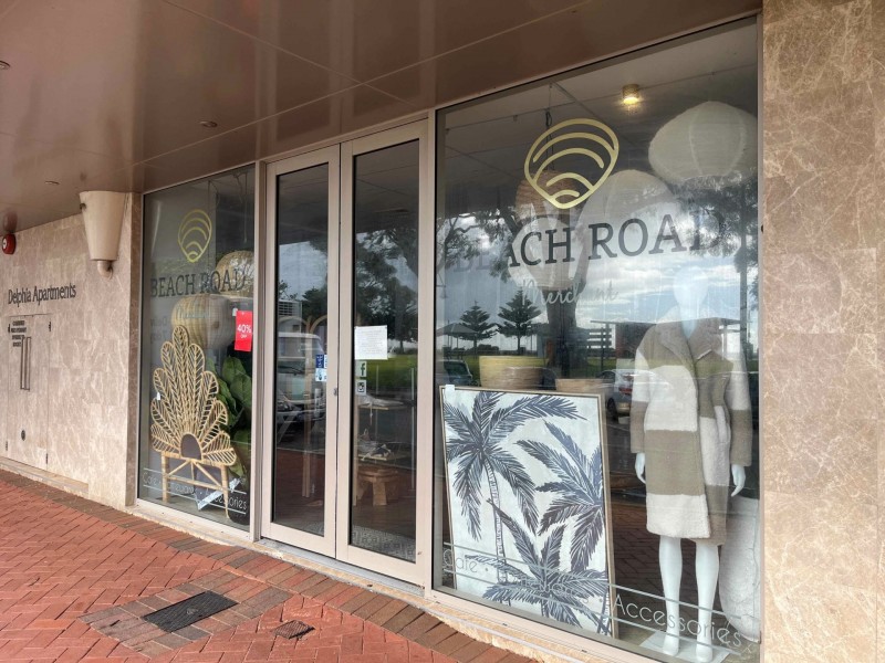 Unit 1/3 Rockingham Beach Road, Rockingham WA 6168