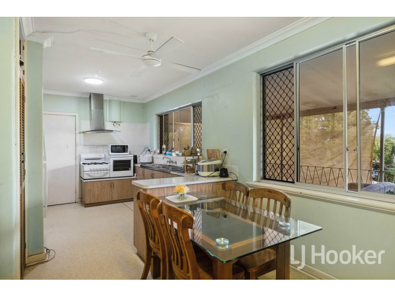 34 Stonehouse Crescent, Bentley WA 6102