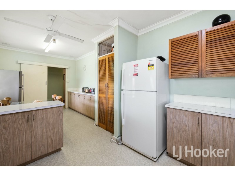 34 Stonehouse Crescent, Bentley WA 6102